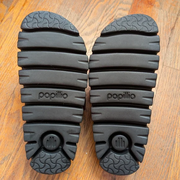 Birkenstock Burgundy Sandals - Picture 4 of 4